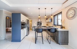  Maison à vendre 8 pièces 262 m²