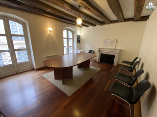  Appartement à vendre 6 pièces 159 m²