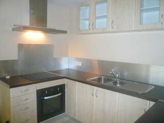  Appartement à louer 3 pièces 58 m²