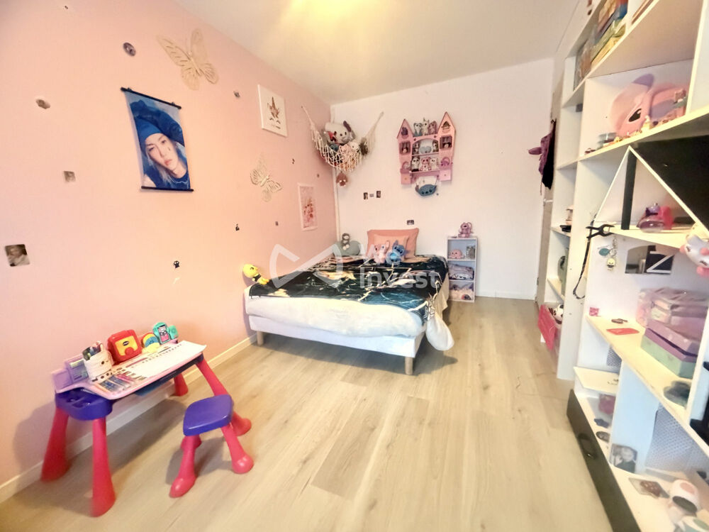 Maison ancienne de caractère  157 m²  Jardin clos  D?