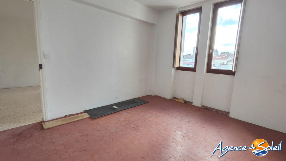 Vente Appartement T5 de 98m² à rénover au dernier étage Béziers