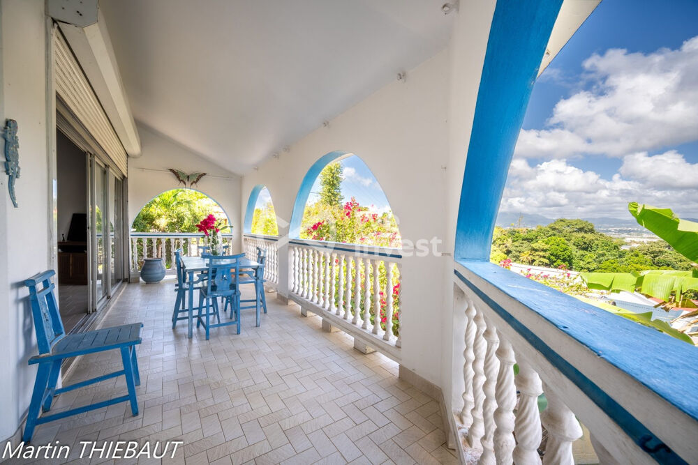 Vente Maison Grande villa de 250m2 avec T2 indépendant - Ducos Ducos