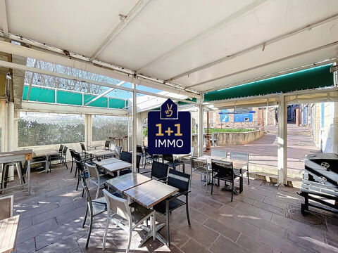   Restaurant- bar à fort potentiel situé sur angle passant 