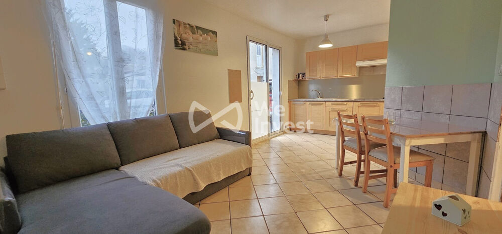 Maison de ville 77 m² avec extérieur PRIVÉ / 2-3 chambres / G