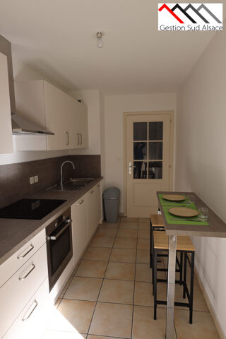  Appartement à louer 2 pièces 55 m²