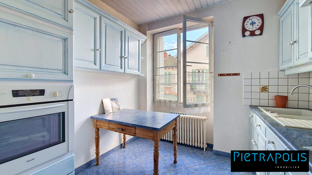 Maison 3 chambres sur sous sol avec garage et jardin
