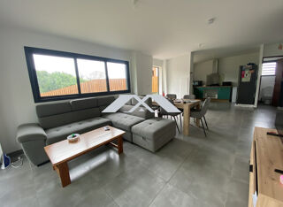  Maison à louer 4 pièces 107 m²