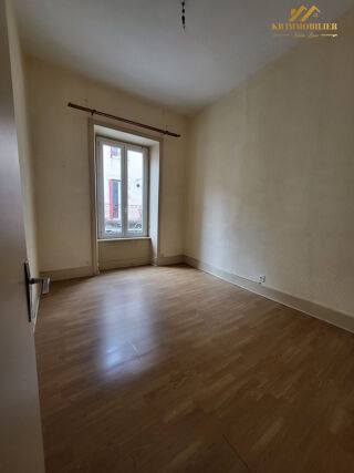  Appartement à louer 5 pièces 78 m²