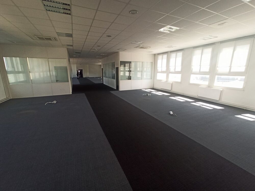   LIMOGES Location Plateau Bureaux 500m² + 11 P Limoges