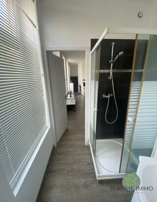  Appartement à louer 2 pièces 28 m²