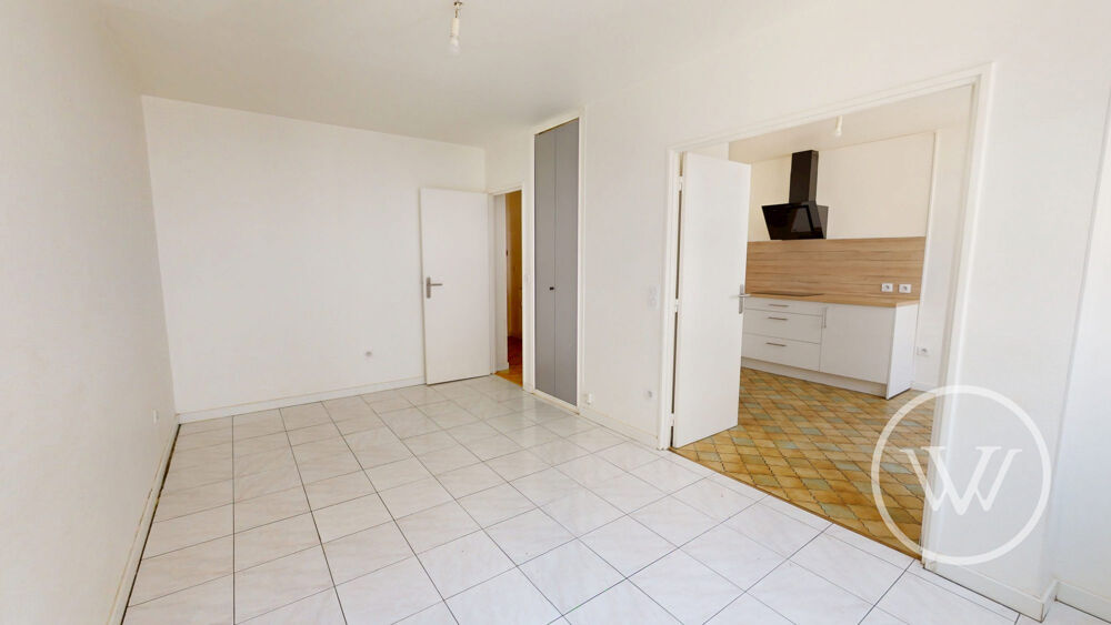 T1 de 32,72 m² avec ascenseur - Secteur gare & CV