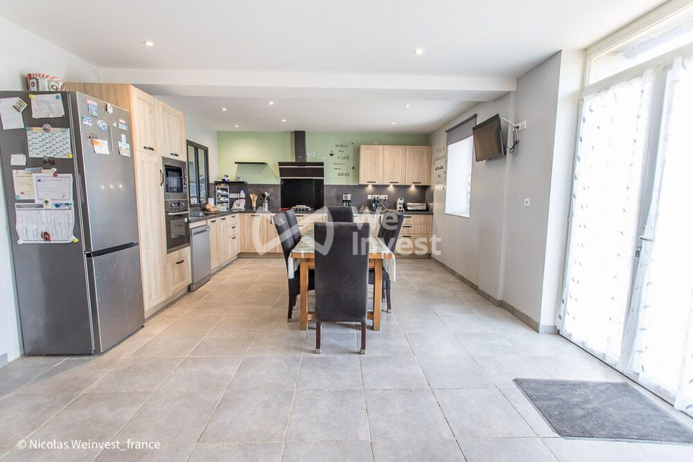 Vente Maison PROPRIÉTÉ DE CHARME – 200 m² HABITABLES – 5 CHAMBRES – Saint-gengoulph