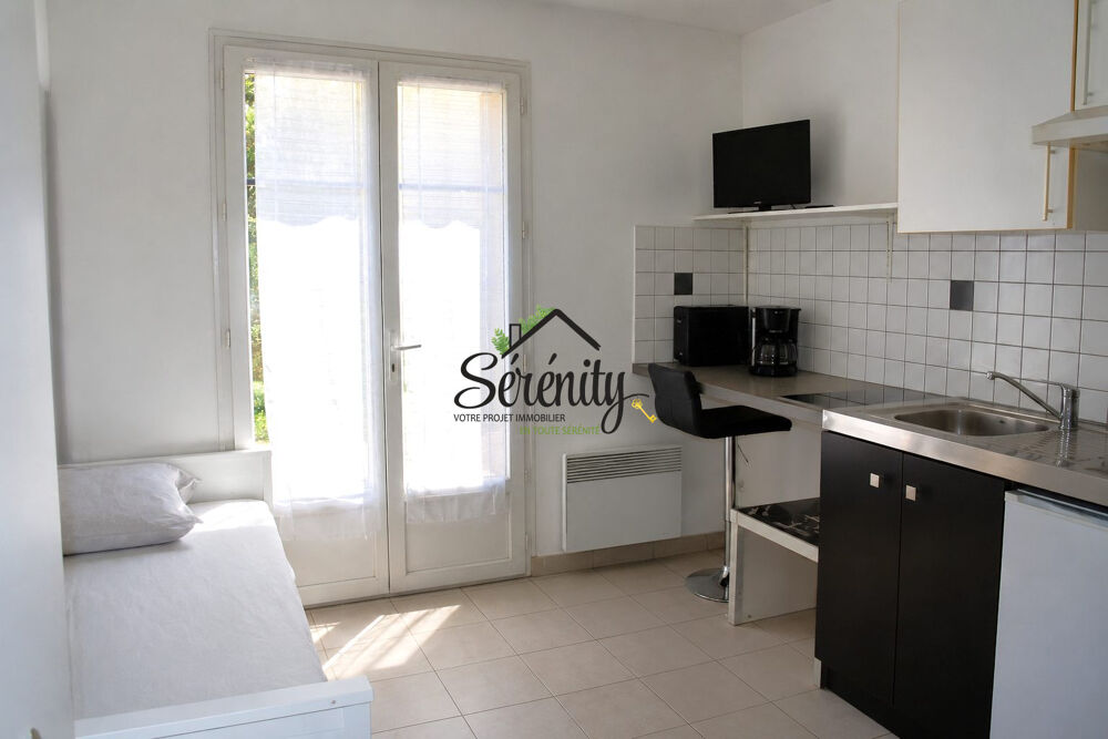 MAISON D'HABITATION AVEC STUDIO