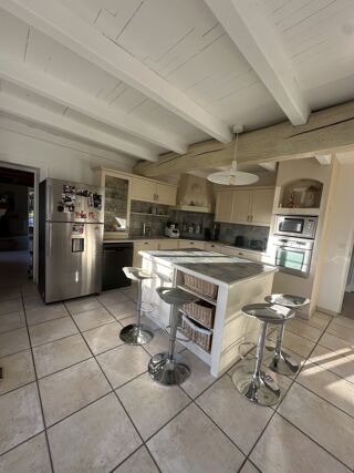  Maison � vendre 9 pi�ces 250 m�