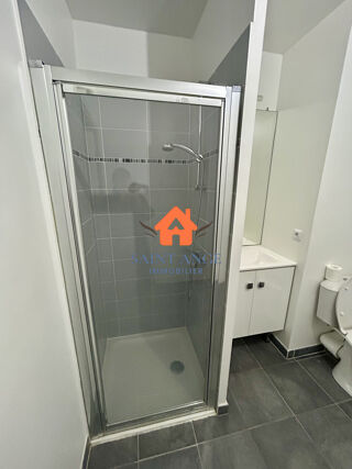  Appartement à louer 2 pièces 40 m²
