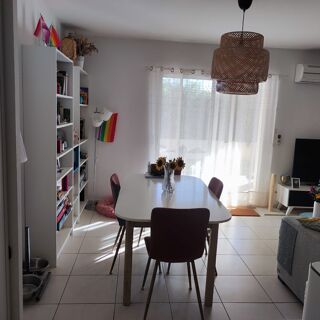  Appartement à louer 3 pièces 64 m²