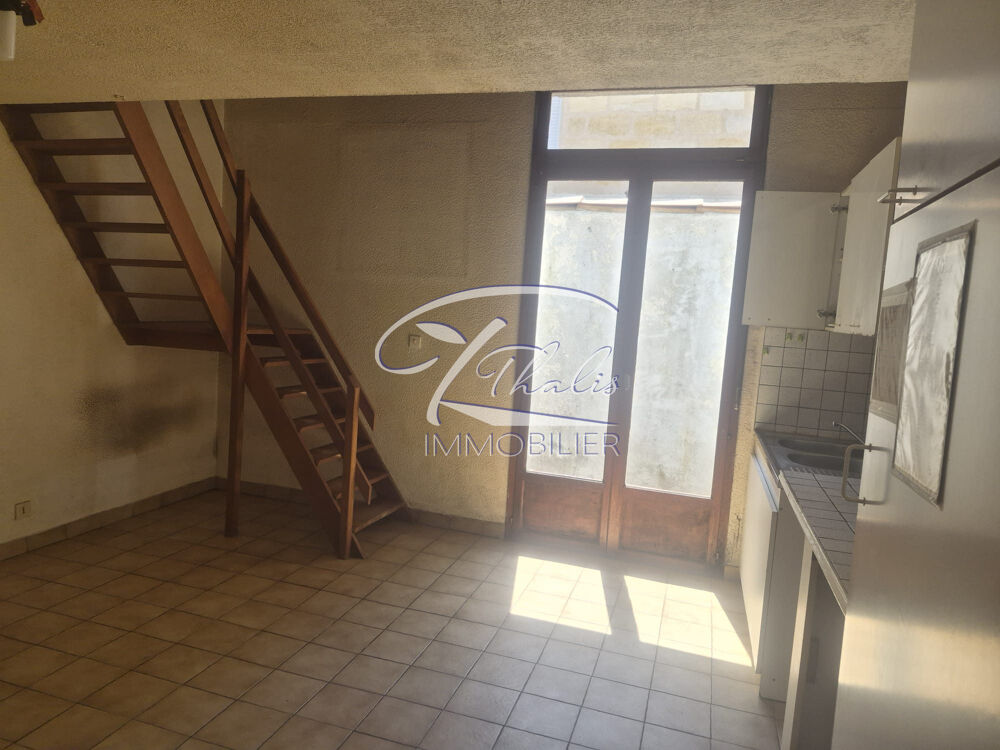 Vente Appartement STUDIO AVEC COUR PRIVATIVE – SECTEUR VICTOIRE, BORDEAUX Bordeaux
