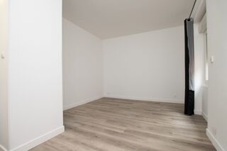  Appartement à louer 1 pièce 19 m²