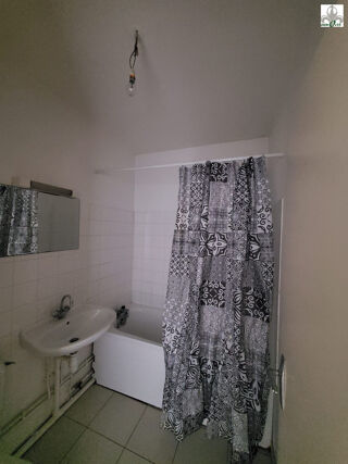  Appartement à louer 1 pièce 21 m²