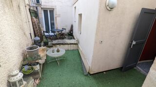  Immeuble à vendre 162 m²