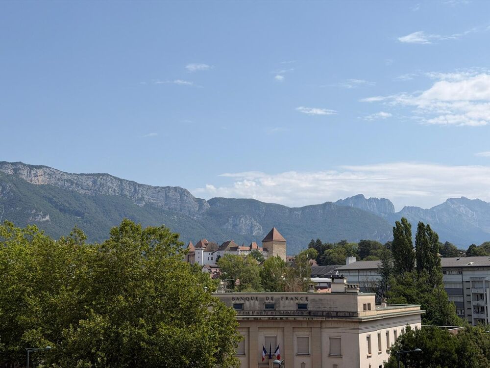ANNECY - T3 standing