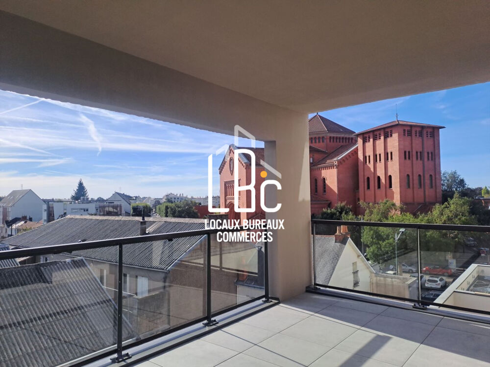   Nantes - À louer Bureau 321 m² 