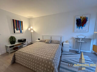  Appartement à louer 3 pièces 74 m²