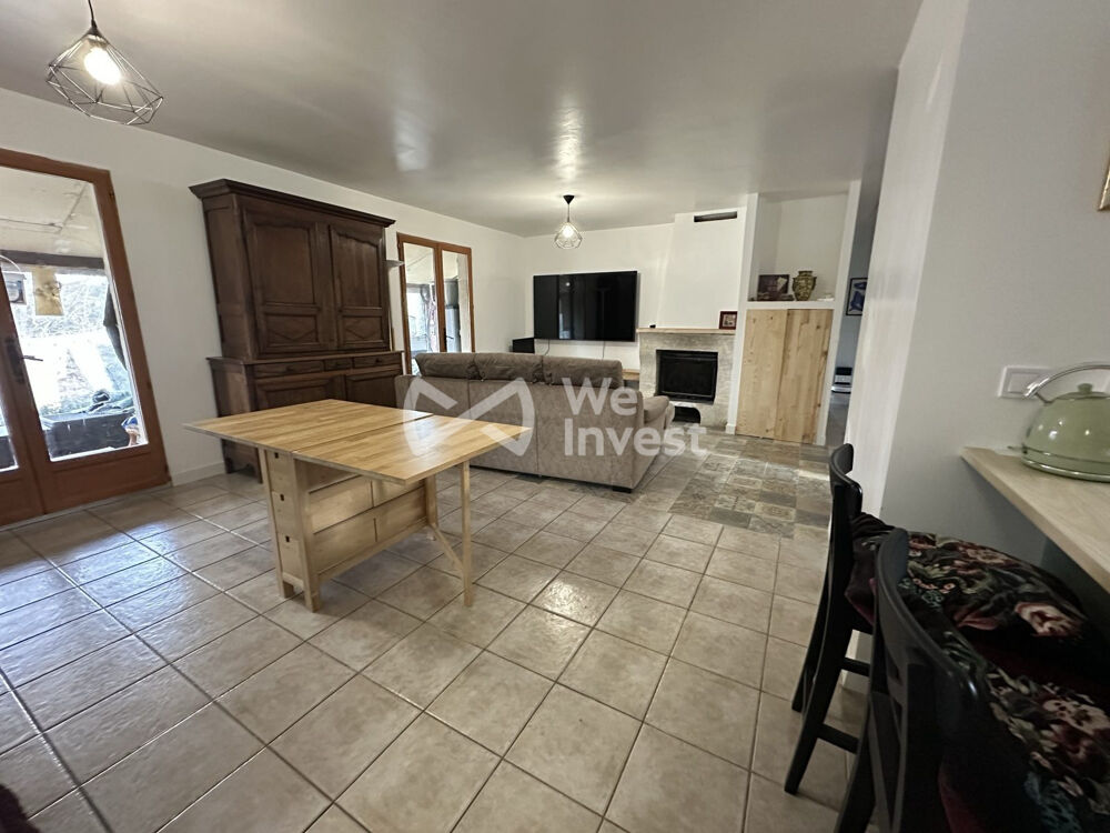Propriété rare au calme absolu et à deux pas du village !