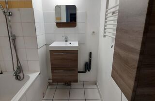  Appartement à louer 3 pièces 52 m²