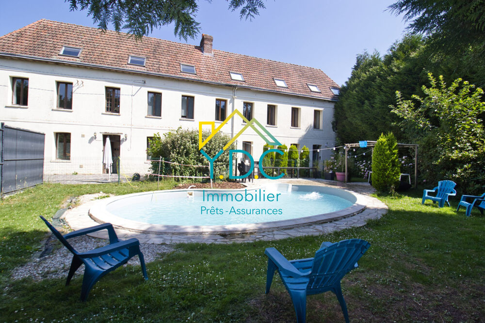 Propriété familiale de caractère avec piscine, dépendance et