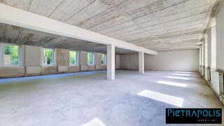  Immeuble à vendre 920 m² Cours