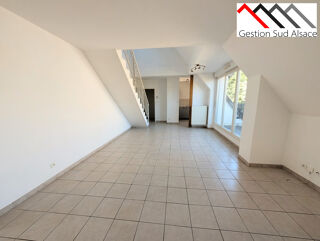  Appartement à louer 3 pièces 66 m²