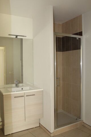  Appartement  vendre 2 pices 45 m