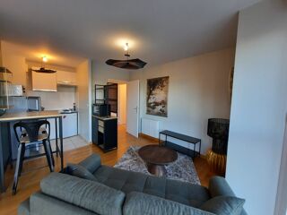  Appartement à louer 1 pièce 33 m²