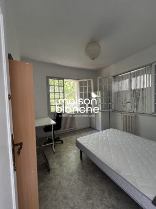  Colocation Demande1 pièce 12 m² Talence