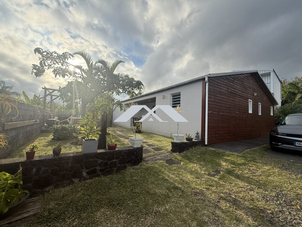 Maison familiale 120 m² avec piscine  Terrain 590 m²  Je