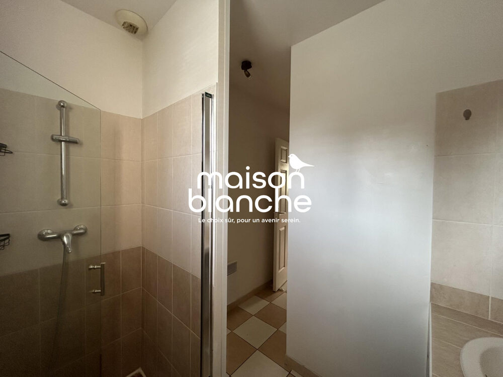 Vente Maison Maison plain-pied, trois chambres Coutras