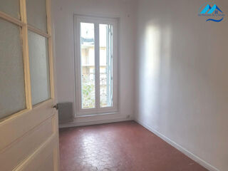  Appartement à louer 3 pièces 56 m²