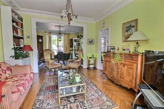  Maison à vendre 9 pièces 180 m²
