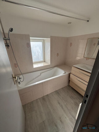  Appartement � vendre 9 pi�ces 180 m�