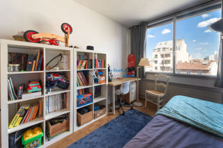  Appartement � vendre 5 pi�ces 93 m�