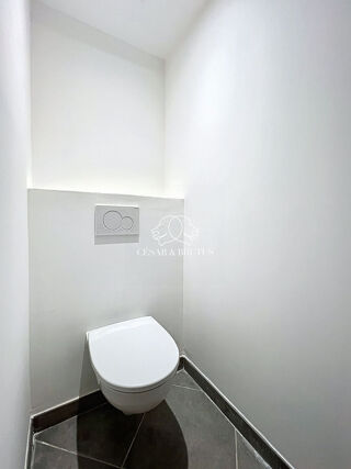  Immeuble  vendre 200 m