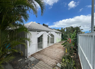 Vente Maison Maison F5 avec piscine dans un lotissement privé Saint Louis La riviere saint-louis