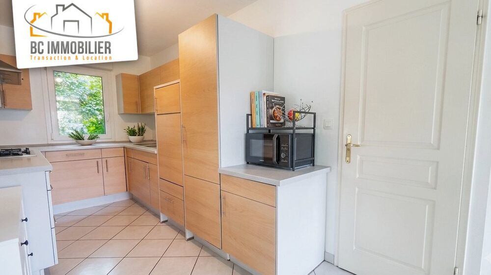 à vendre  Appartement Ferney-Voltaire (01210)
