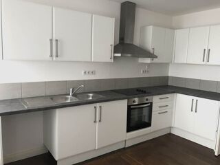  Maison à louer 5 pièces 160 m²