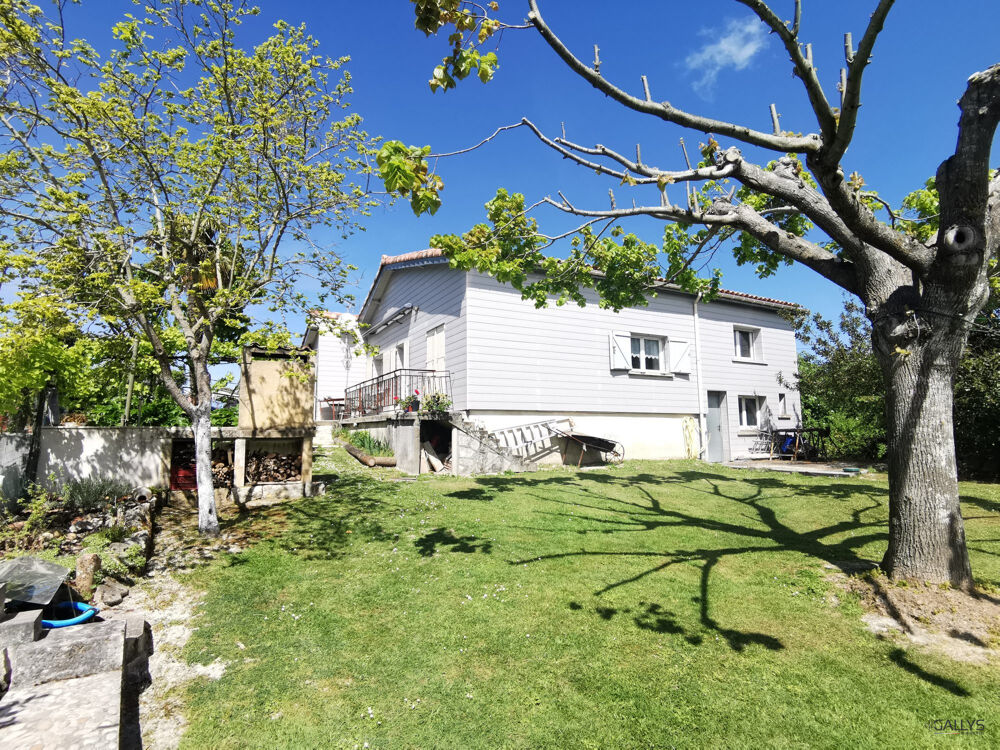 Maison à vendre Chenac-Saint-Seurin-d'Uzet