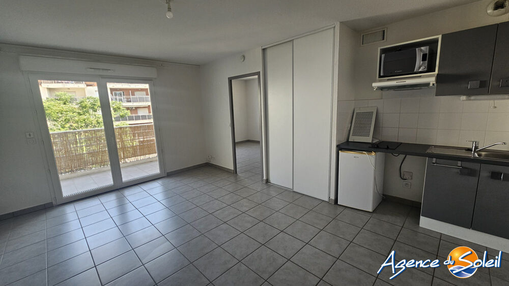 T2 BALCON ASCENSEUR PARKING