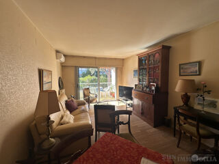 Vente Appartement APPARTEMENT 4 PIECES Antibes