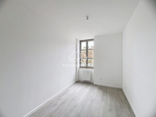  Appartement à louer 3 pièces 43 m²