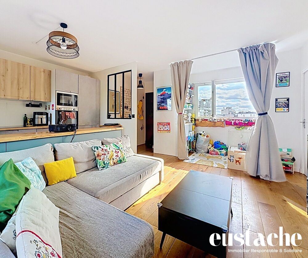 Vente Appartement Grand 2 pièces avec balcon en étage élevé Paris 20